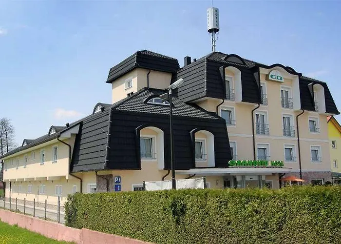 Grandvid 4* Škofljica